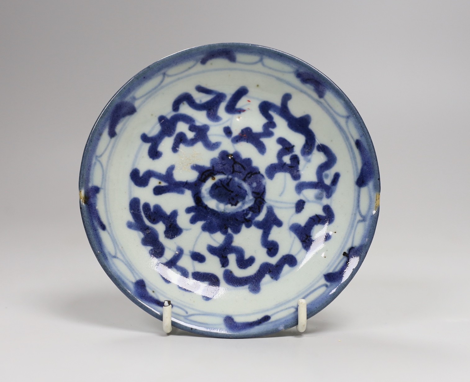 Assorted Chinese ceramics and a Chinese carved hardstone plaque, 7cms wide